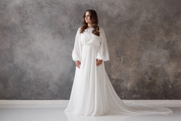 Фото Свадебное платье Augusta (размер плюс)