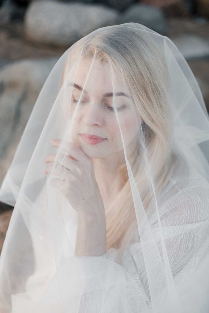 Фото Кастомное платье для летней невесты от BoudoirWedding