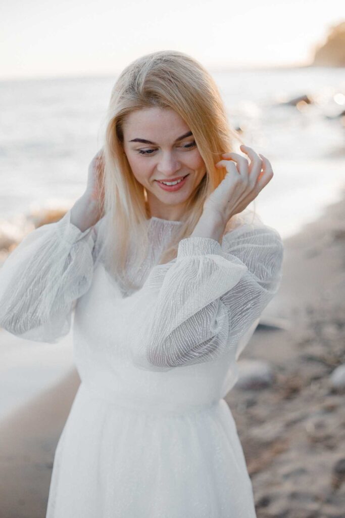 Фото Кастомное платье для летней невесты от BoudoirWedding